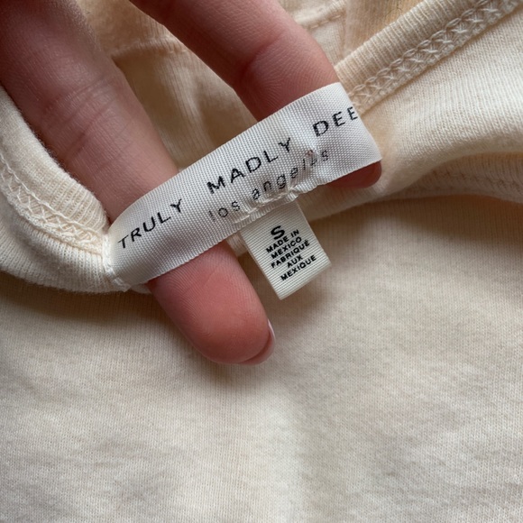 Butterfly crop top - Picture 5 of 5